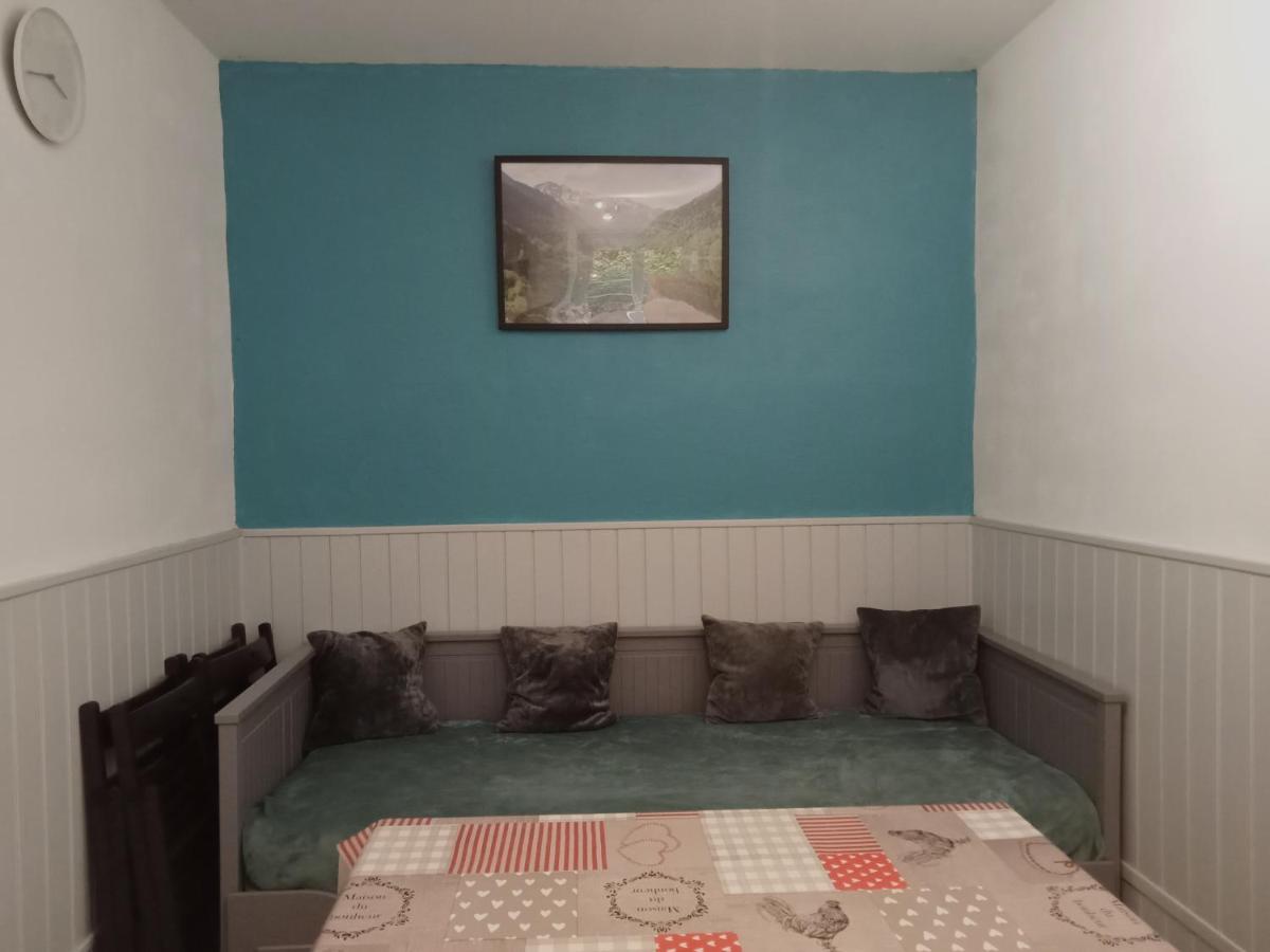 Bonnes Apartment *